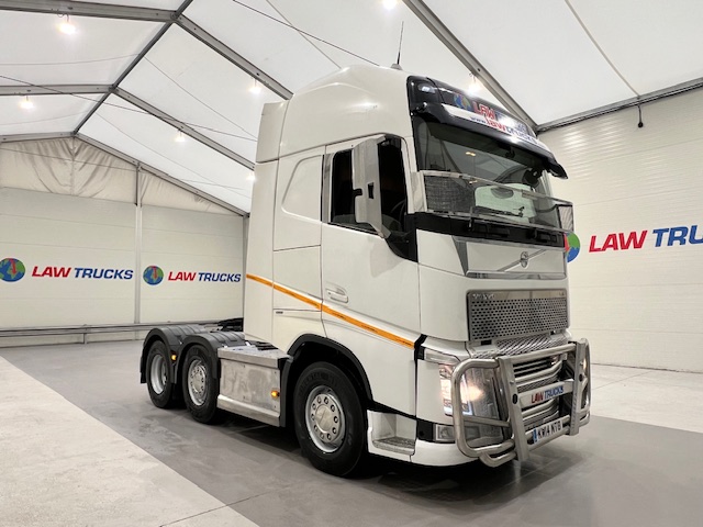 Volvo FH 500 6×2 Sleeper Cab Tractor Unit PTO