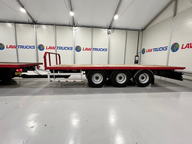 Volvo FH 500 6×2 Rear Lift Flatbed’s Drawbar