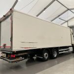 DAF CF 370 6×2 Sleeper Cab Fridge Box - thumbnail