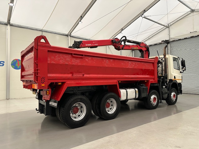 DAF CF85 410 8×4 Day Cab Steel Tipper Grab