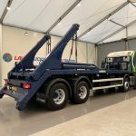 Scania P370 8×4 Sleeper Cab Skip Loader - thumbnail