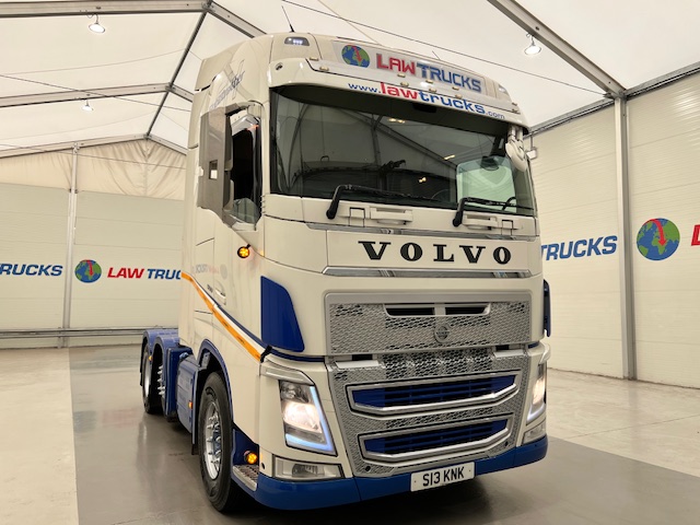 Volvo FH 500 6×2 Midlift Tractor Unit