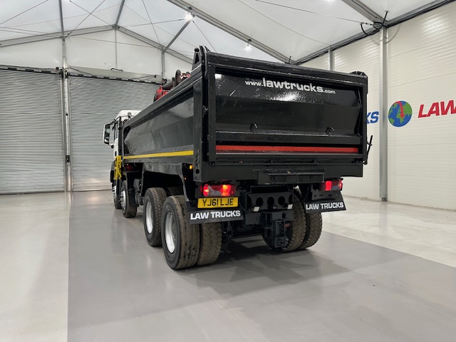 MAN TGS 35.360 8×4 Day Cab Steel Tipper Grab