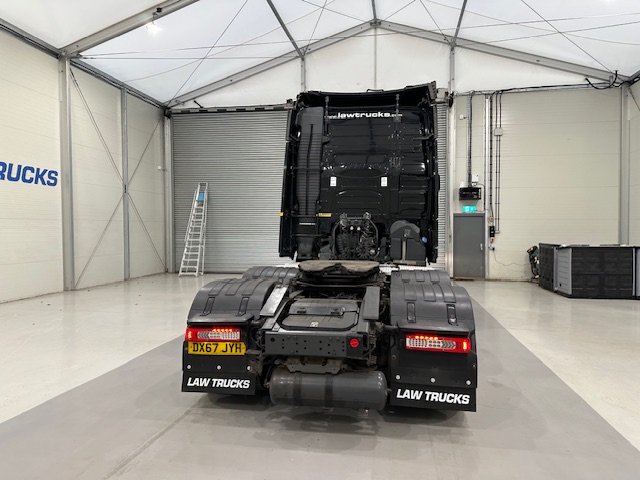 Volvo FH 500 6×2 Midlift Tractor Unit