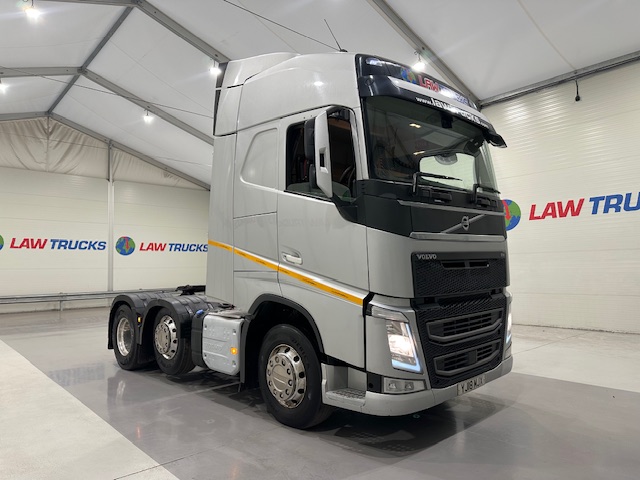 Volvo FH 500 6×2 Midlift Tractor Unit PTO