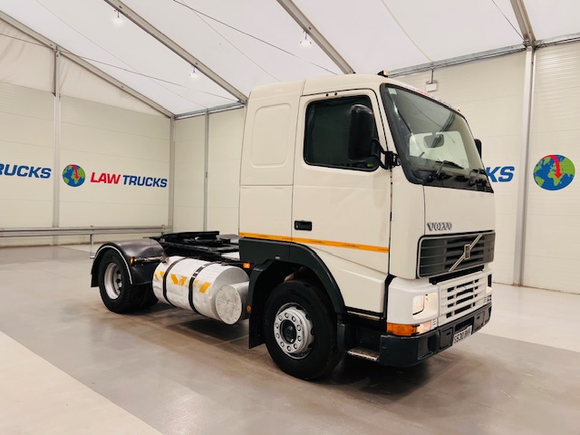 Volvo FH12 420 4×2 Tractor Unit