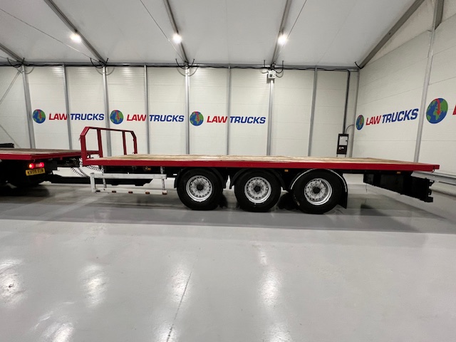 Volvo FH 500 6×2 Rear Lift Flatbed’s Drawbar