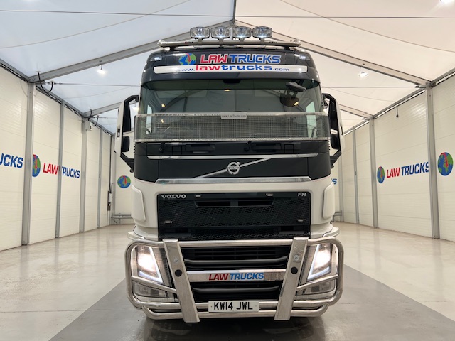 Volvo FH 500 6×2 Sleeper Cab Tractor Unit