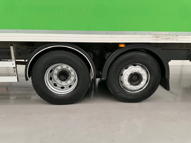 Scania P280 6×2 Rear Lift Day Cab Fridge Box