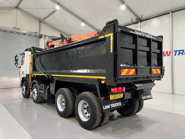 DAF CF85 360 8×4 Day Cab Steel Tipper Grab