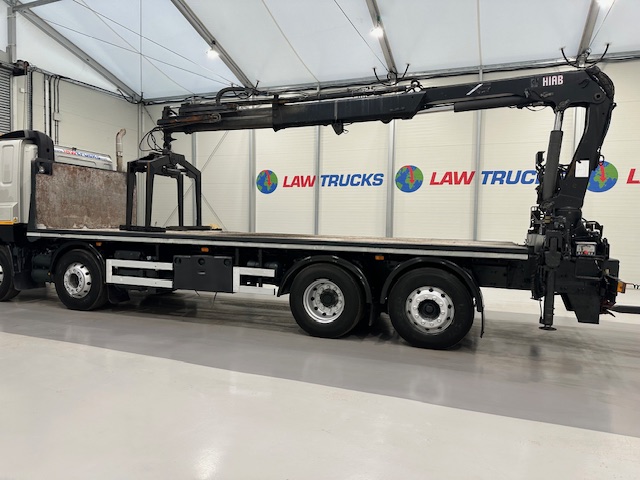 DAF CF85 360 8×2 Flatbed Brick Grab Drawbar