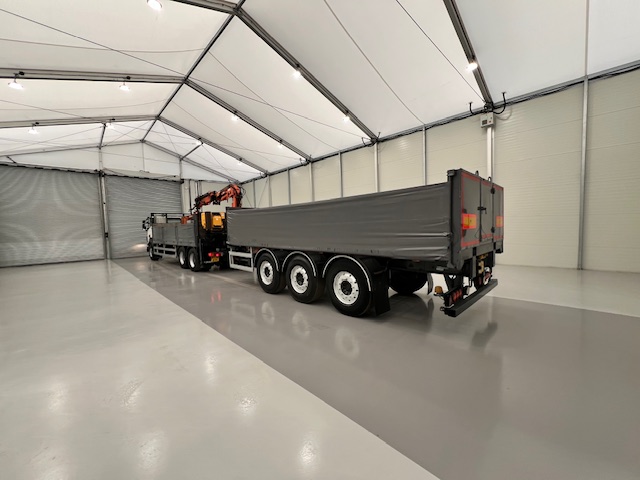 Scania P270 6×2 10 Tyre Flatbed Drawbar Brick Grab