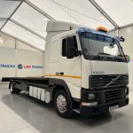 Volvo FH12 420 4×2 Caravan Transporter - thumbnail