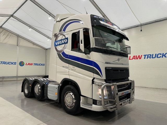 Volvo FH 500 6×2 Tractor Unit Safari Edition