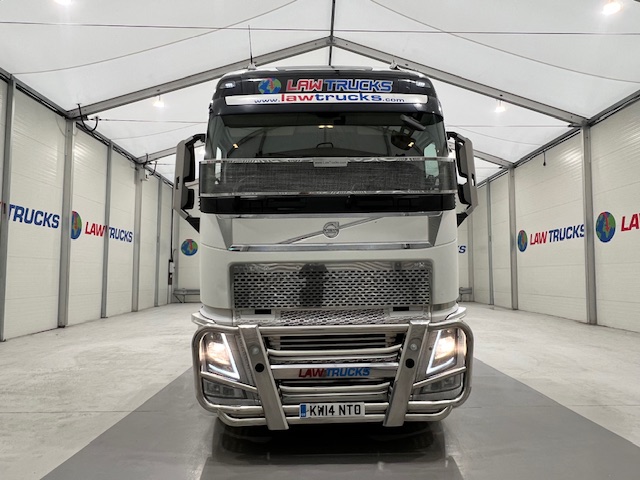 Volvo FH 500 6×2 Sleeper Cab Tractor Unit PTO