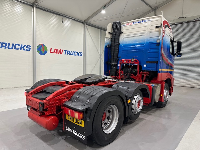 Volvo FH 460 6×2 Sleeper Cab Tractor Unit