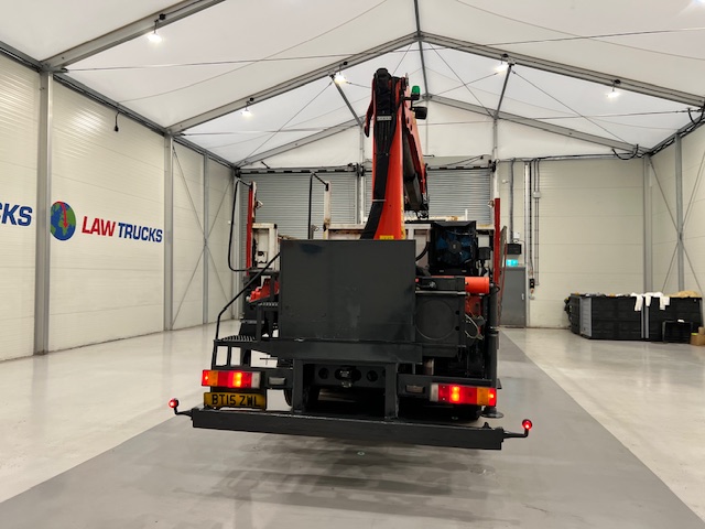Iveco Stralis 310 6×2 Dropside Brick Grab