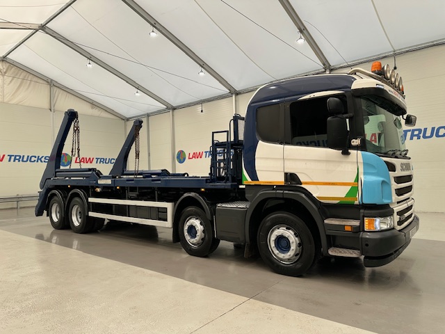 Scania P370 8×4 Sleeper Cab Skip Loader