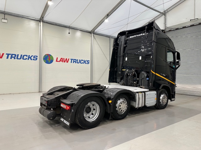 Volvo FH 500 6×2 Midlift Tractor Unit