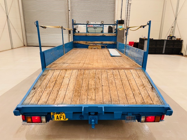 Isuzu N75 190 Day Cab Dropside