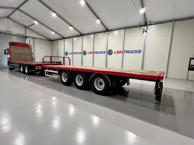 Volvo FH 500 6×2 Rear Lift Flatbed’s Drawbar