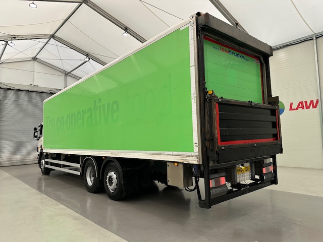 Scania P280 6×2 Rear Lift Day Cab Fridge Box