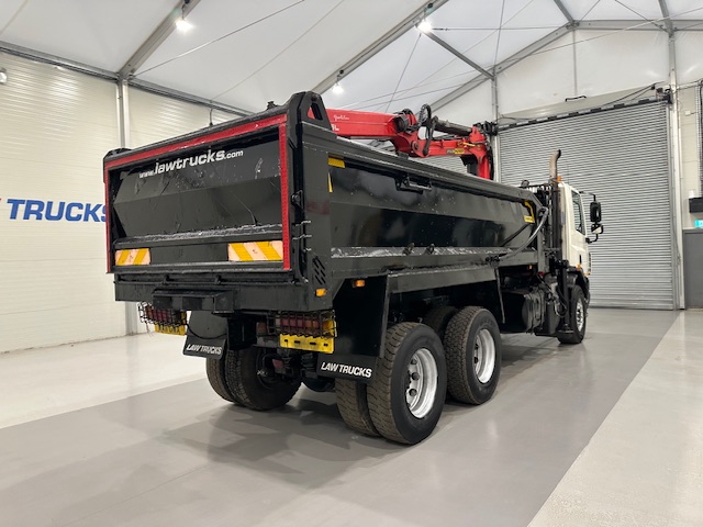 DAF CF75 310 6×4 Day Cab Steel Tipper Grab