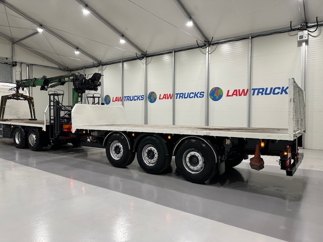 Scania R440 6×2 Rear Lift Brick Grab Drawbar