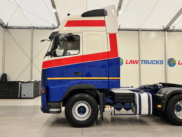 Volvo FH 480 6×2 Rear Lift Tractor Unit