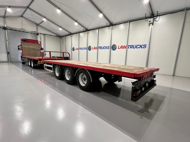 Volvo FH 500 6×2 Rear Lift Flatbed’s Drawbar