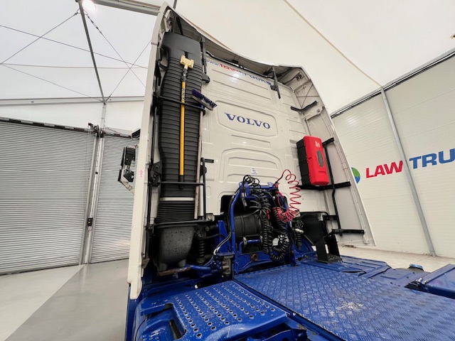 Volvo FH 500 6×2 Midlift Tractor Unit