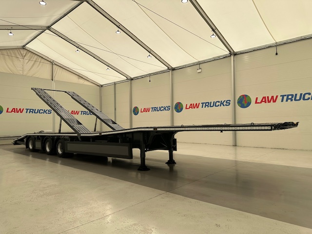 SDC Tri Axle Kicker Vehicle Carrier Lowloader