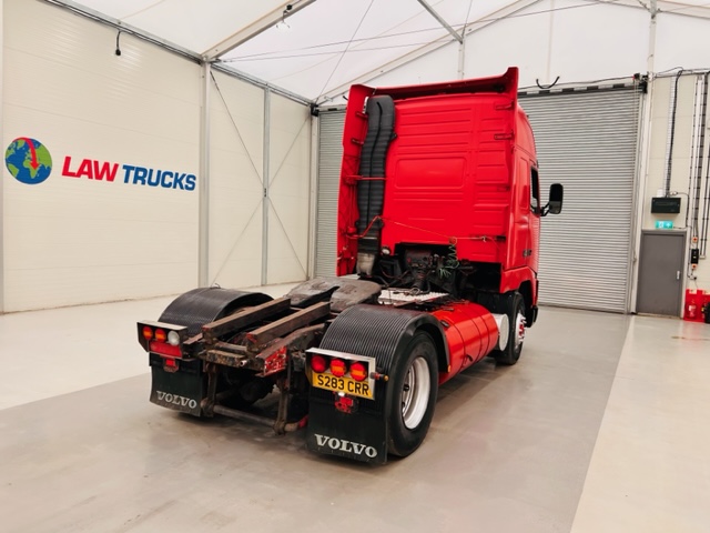 Volvo FH12 420 4×2 GTXL Tractor Unit