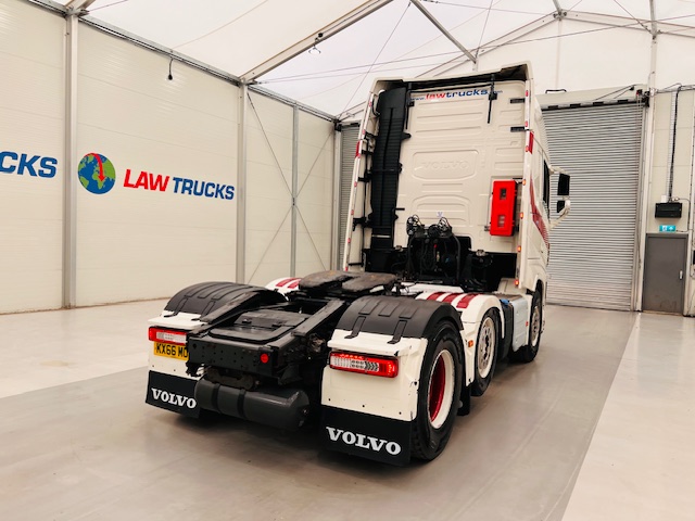Volvo FH 500 6×2 Midlift Tractor Unit