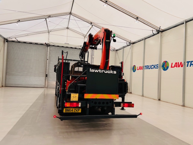 Iveco Stralis 310 Euro 6 6×2 Flatbed Brick Grab