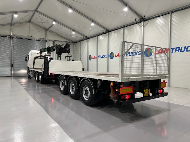 Scania R440 6×2 Rear Lift Brick Grab Drawbar