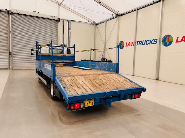 Isuzu N75 190 Day Cab Dropside
