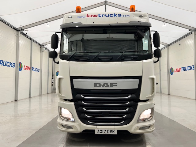 DAF XF 440 6×2 Midlift Tractor Unit PTO