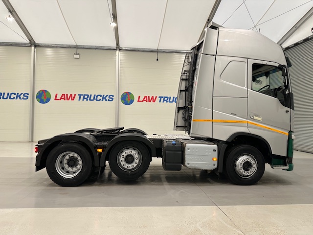 Volvo FH 500 6×2 Midlift Tractor Unit
