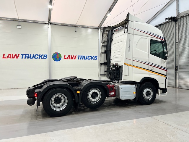 Volvo FH 500 6×2 Midlift Tractor Unit