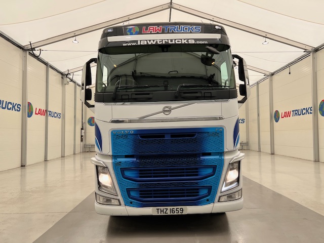 Volvo FH 460 6×2 Midlift Tractor Unit