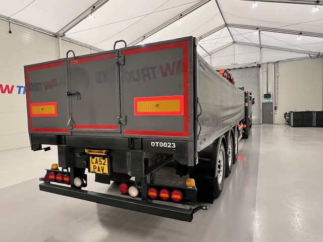 Scania P270 6×2 10 Tyre Flatbed Drawbar Brick Grab