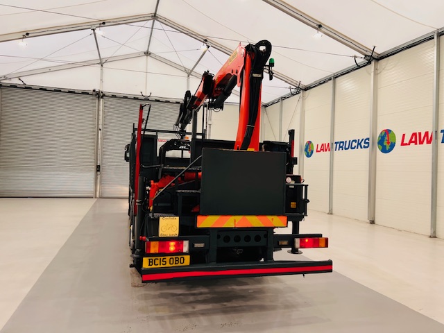 Iveco Stralis 310 Euro 6 6×2 Dropside Brick Grab