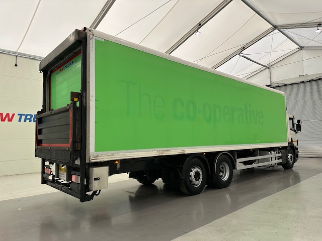 Scania P280 6×2 Rear Lift Day Cab Fridge Box