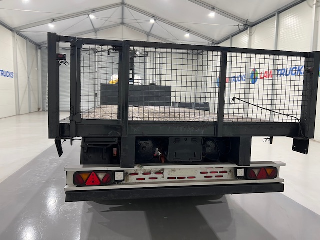 Scania R420 8×2 Rear Lift Brick Grab Drawbar