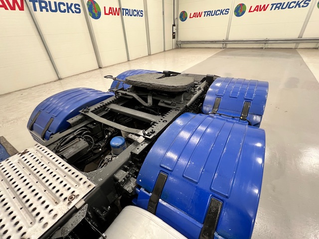 Volvo FH 500 6×2 Midlift Tractor Unit