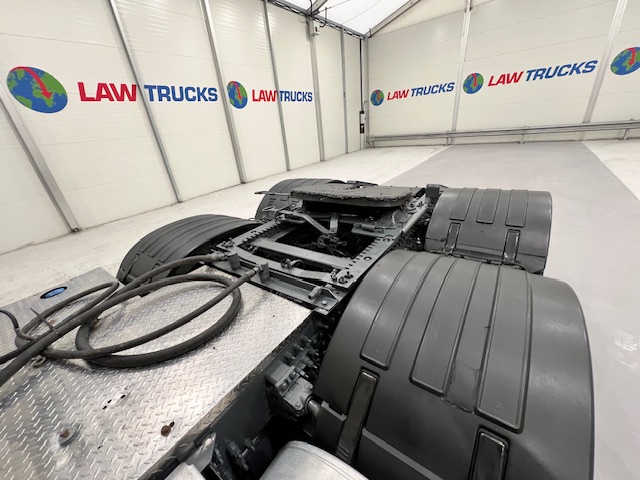Volvo FH 500 6×2 Sleeper Cab Tractor Unit PTO