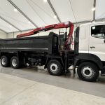 Hino 700 3241 8×4 Sleeper Cab Steel Tipper Grab - thumbnail