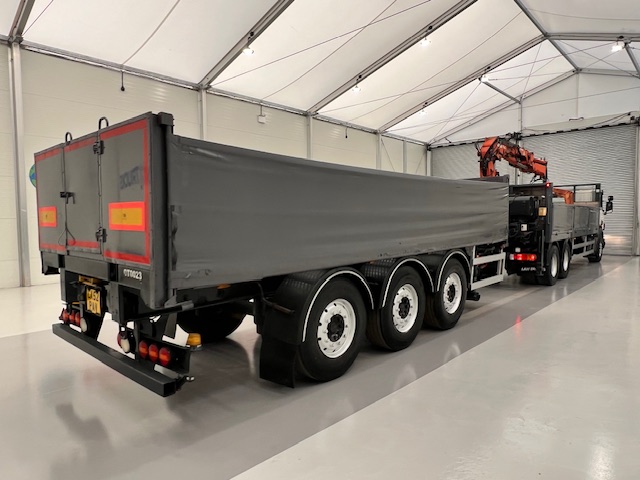 Scania P270 6×2 10 Tyre Flatbed Drawbar Brick Grab