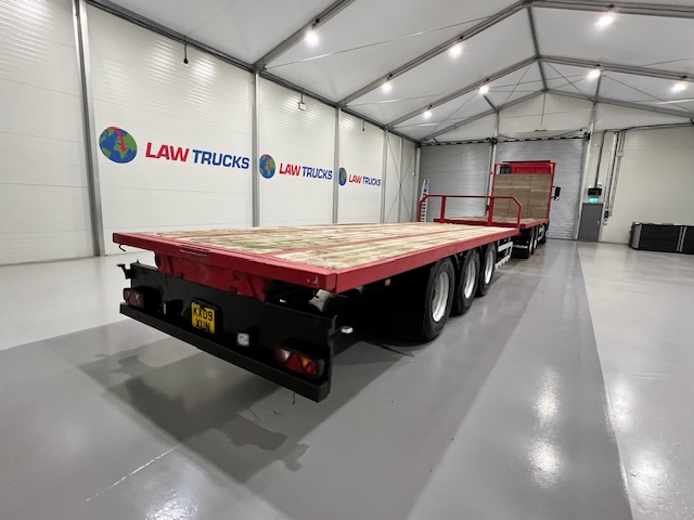 Volvo FH 500 6×2 Rear Lift Flatbed’s Drawbar